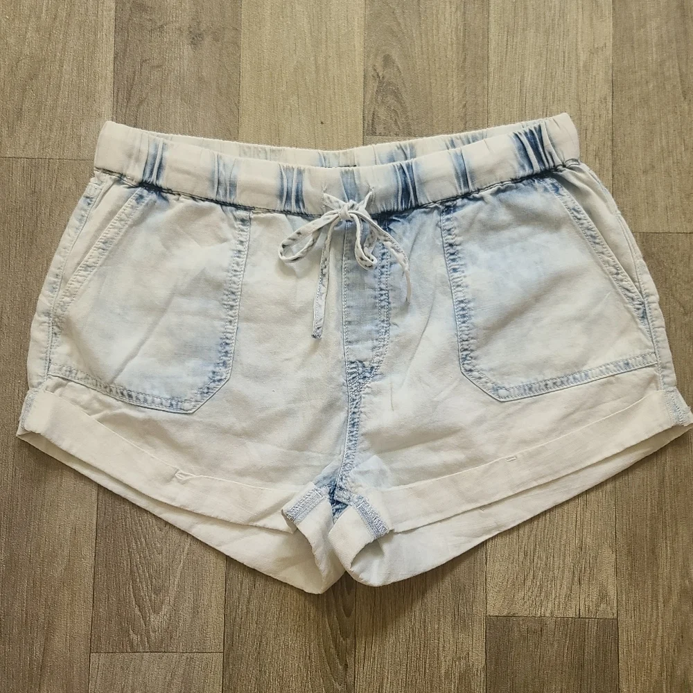 🦄 Volcom Drawstring Shorts Size Medium - Picture 1 of 3